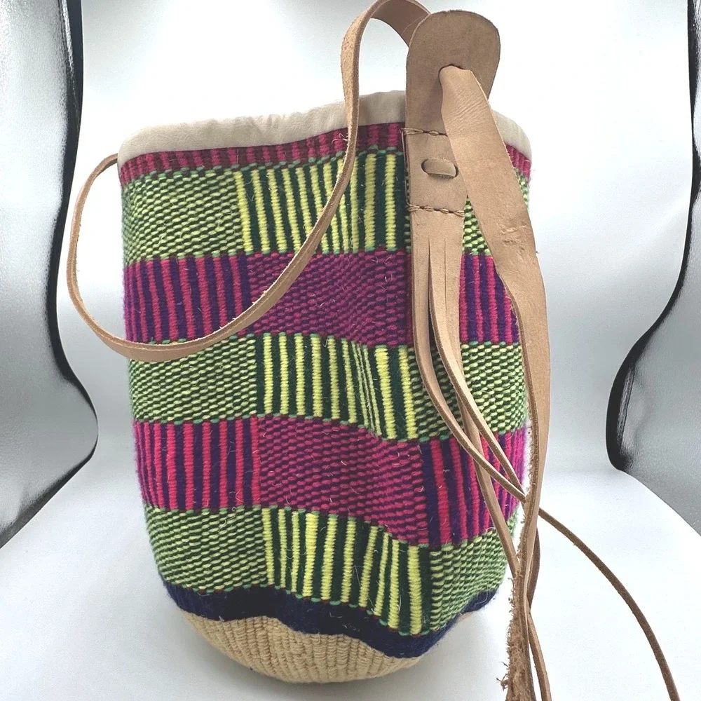 Handwoven Boho Beachy Resort African Bucket Bag Multicolor Geo Leather Strap‎